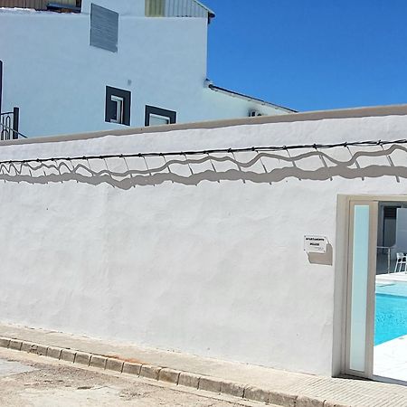 Hostal La Paz Осса-де-Монтьель Экстерьер фото