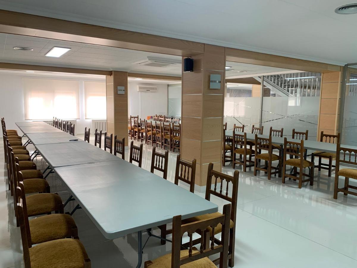 Hostal La Paz Осса-де-Монтьель Экстерьер фото