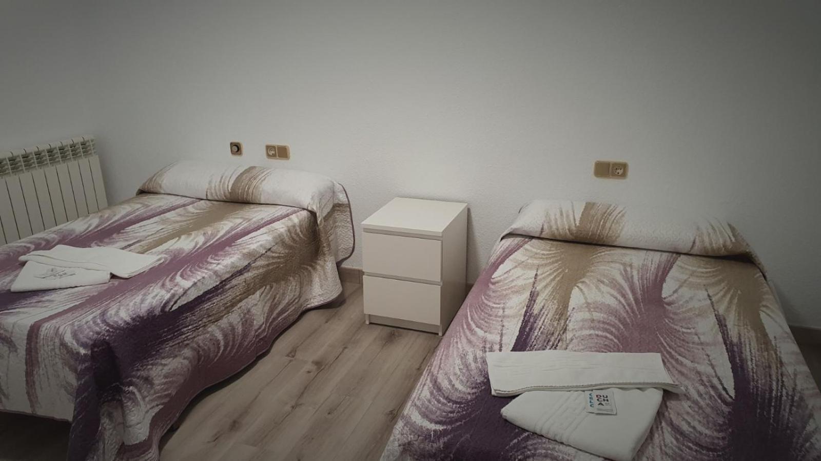 Hostal La Paz Осса-де-Монтьель Экстерьер фото