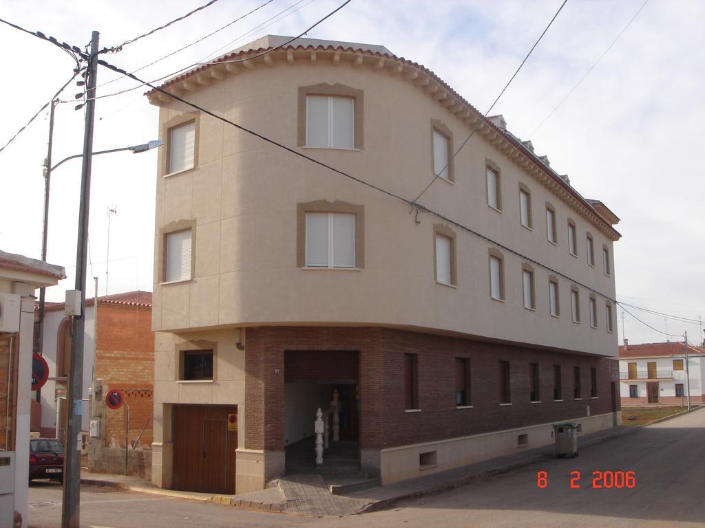 Hostal La Paz Осса-де-Монтьель Экстерьер фото